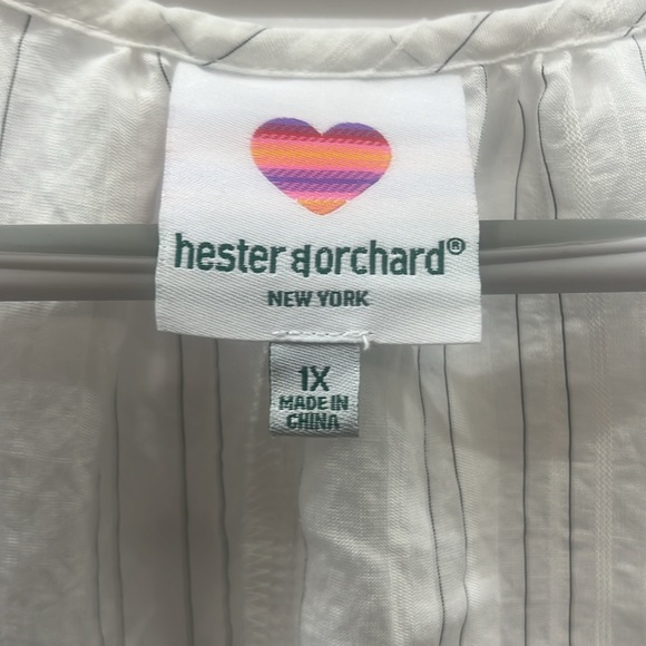 hester & orchard top - Picture 3 of 3